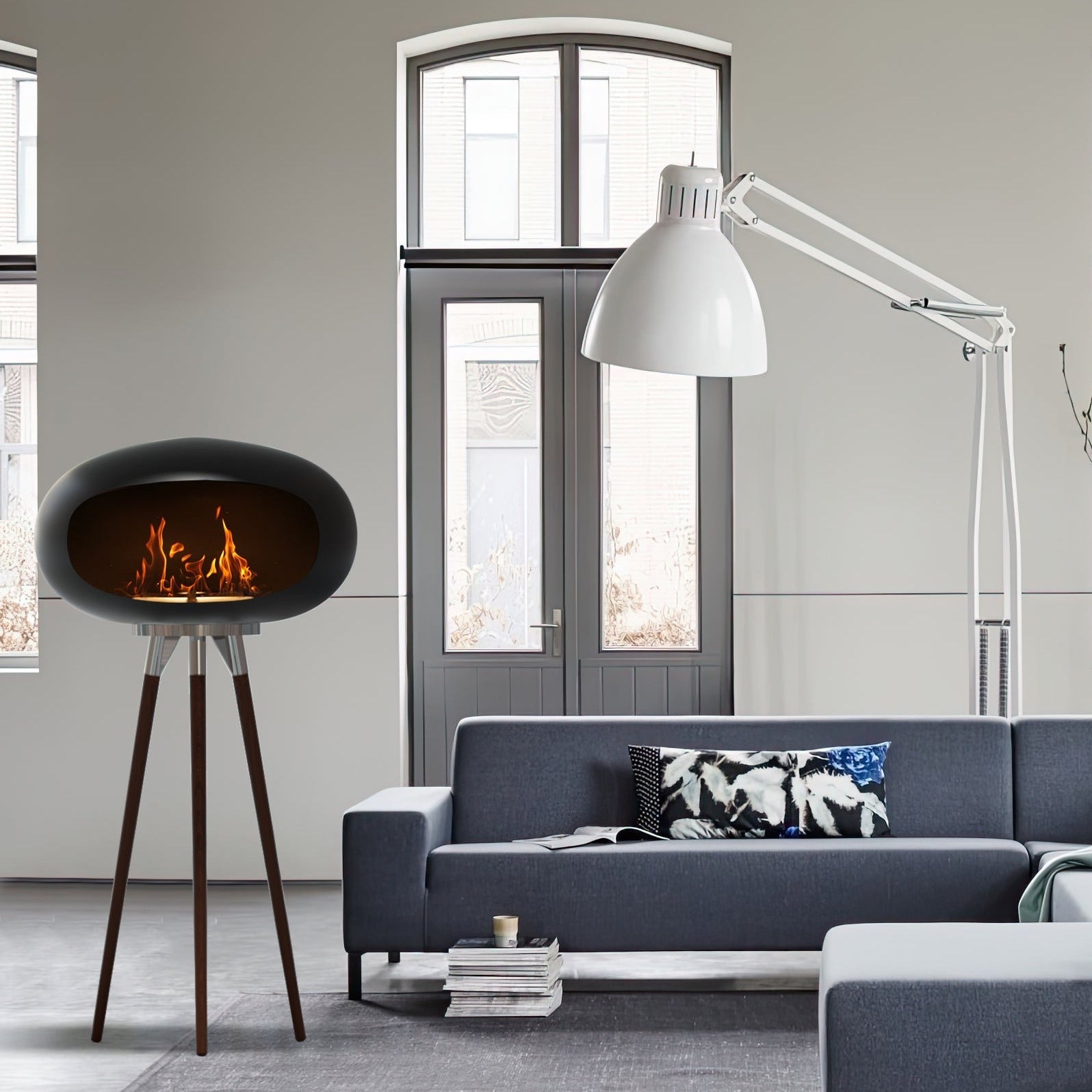 Tripod Indoor + Outdoor Ethanol Fireplace-6