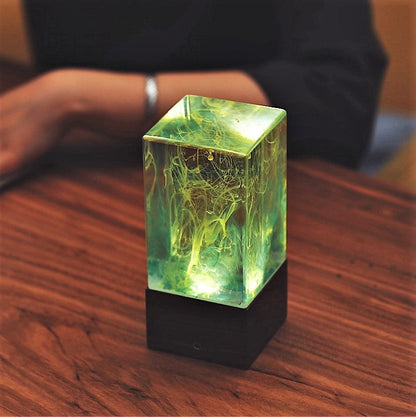 Resin table decor - Aurora-1